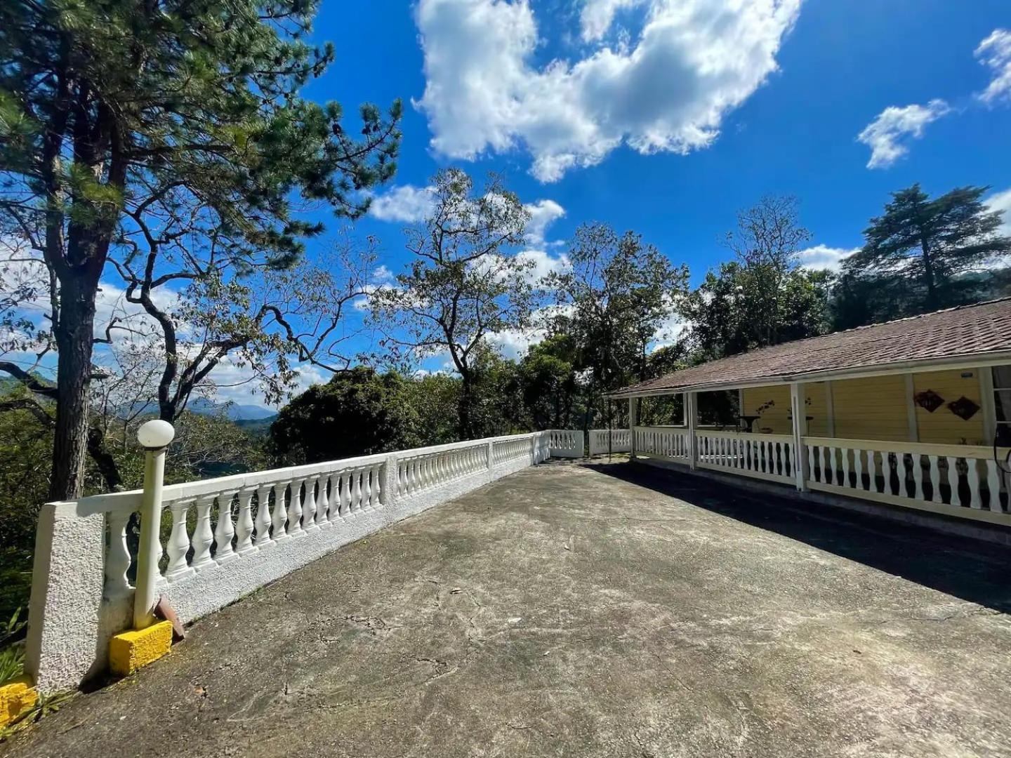Sitio Alto Da Colina *